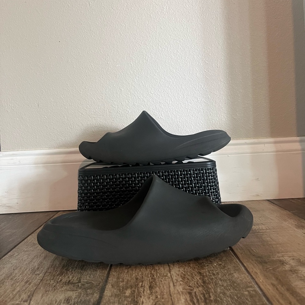 Yeezy Black Slide Sandals